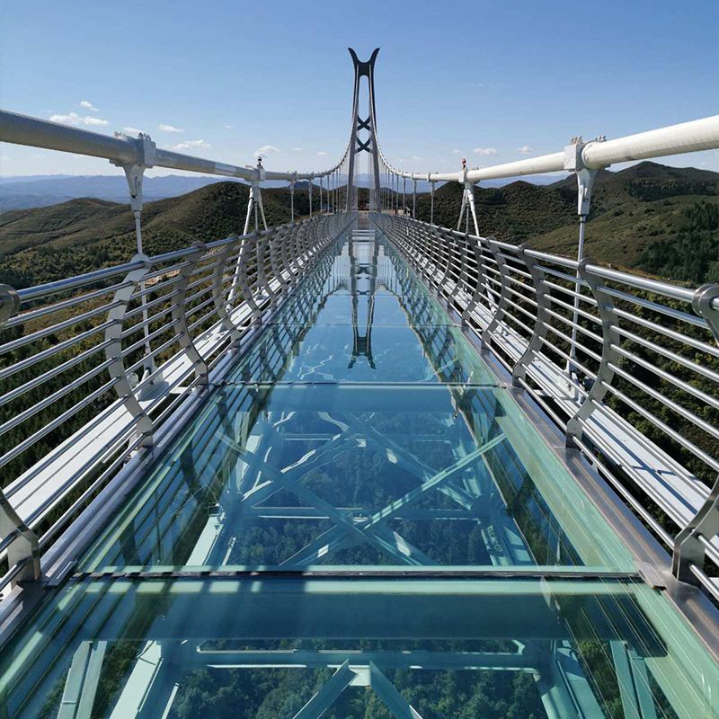 玻璃吊桥